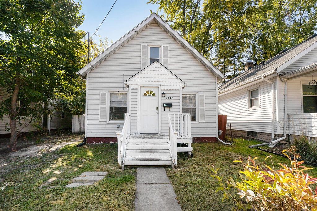 1440 E Oakland Ave offers a prime opportunity for investors seeking steady rental income with long-term potential. Currently leased through November 2025, this property is already generating income--making it a smart addition to your portfolio from day one.The home features a previously updated kitchen with cabinets, countertops, and flooring. Vinyl siding and windows provide low-maintenance durability, and a fenced-in backyard with a deck adds tenant appeal. Plumbing updates were also completed in recent years.While this property is fully functional and income-generating, it has been tenant occupied and will require some cosmetic refreshments to bring out its full potential and maximize future rental value.Conveniently located near MSU, Sparrow Hospital, and major expressways, this is a value-add investment in a high-demand rental area.

Don't miss your chance to build equity while collecting rent. Schedule your showing today!