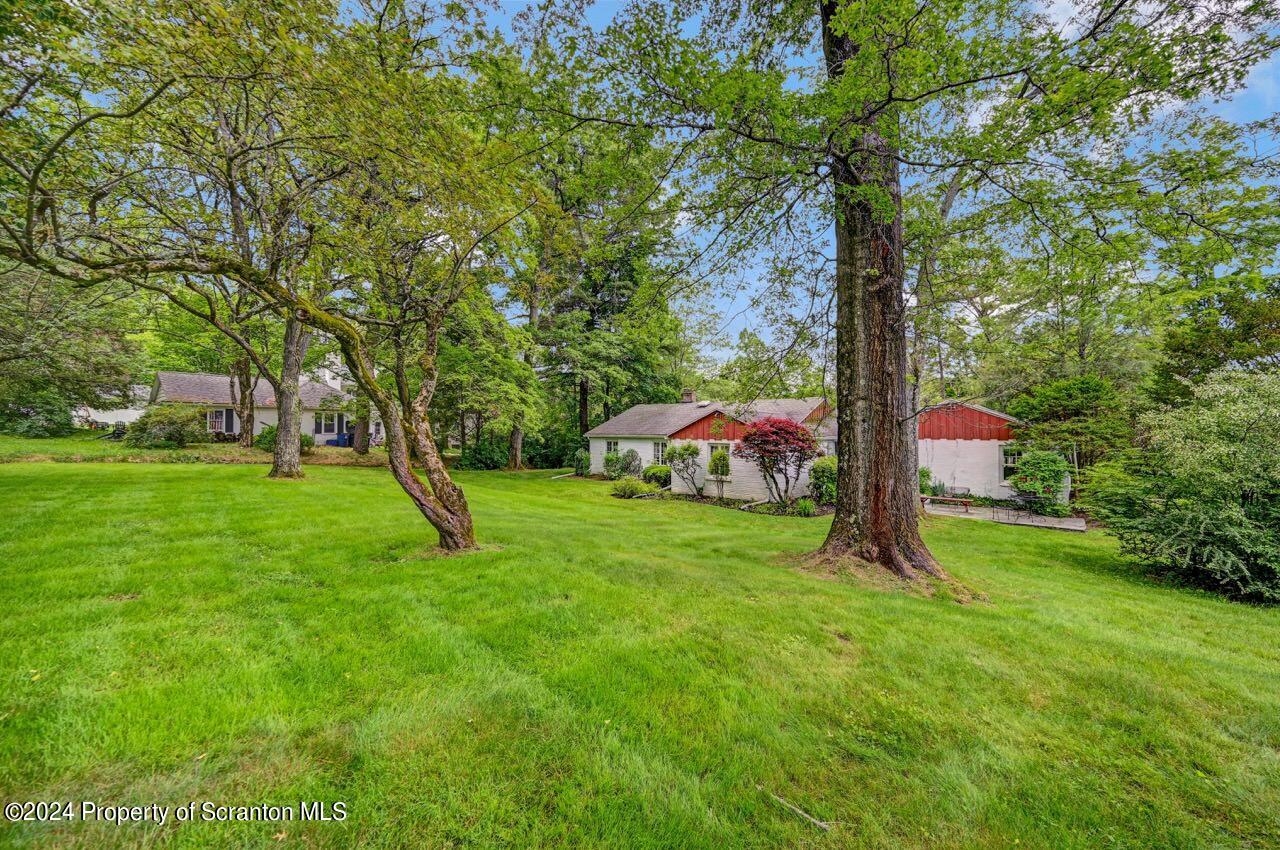 1342 N Abington Road
