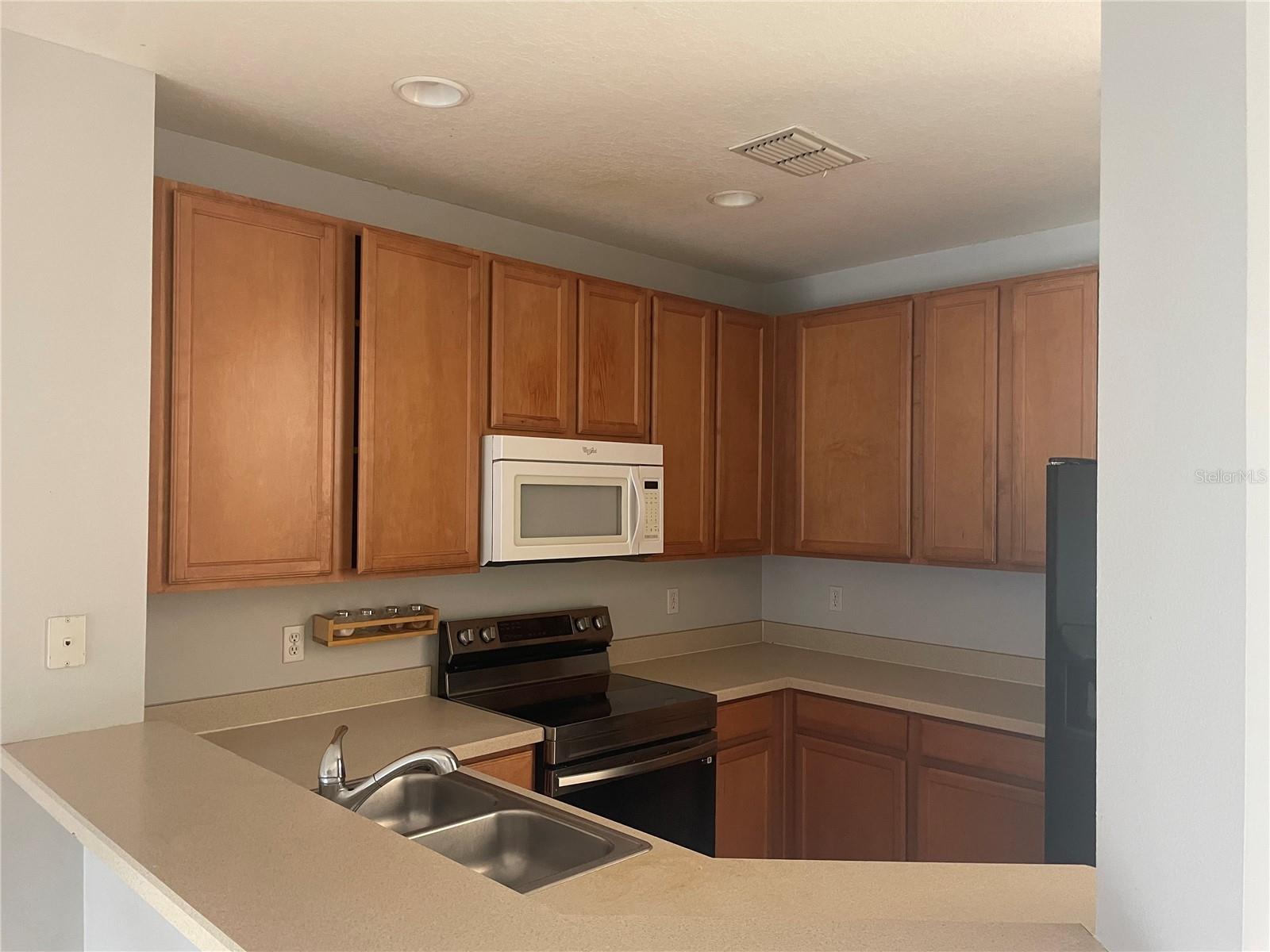 9385 Jasmine Flower Lane 167