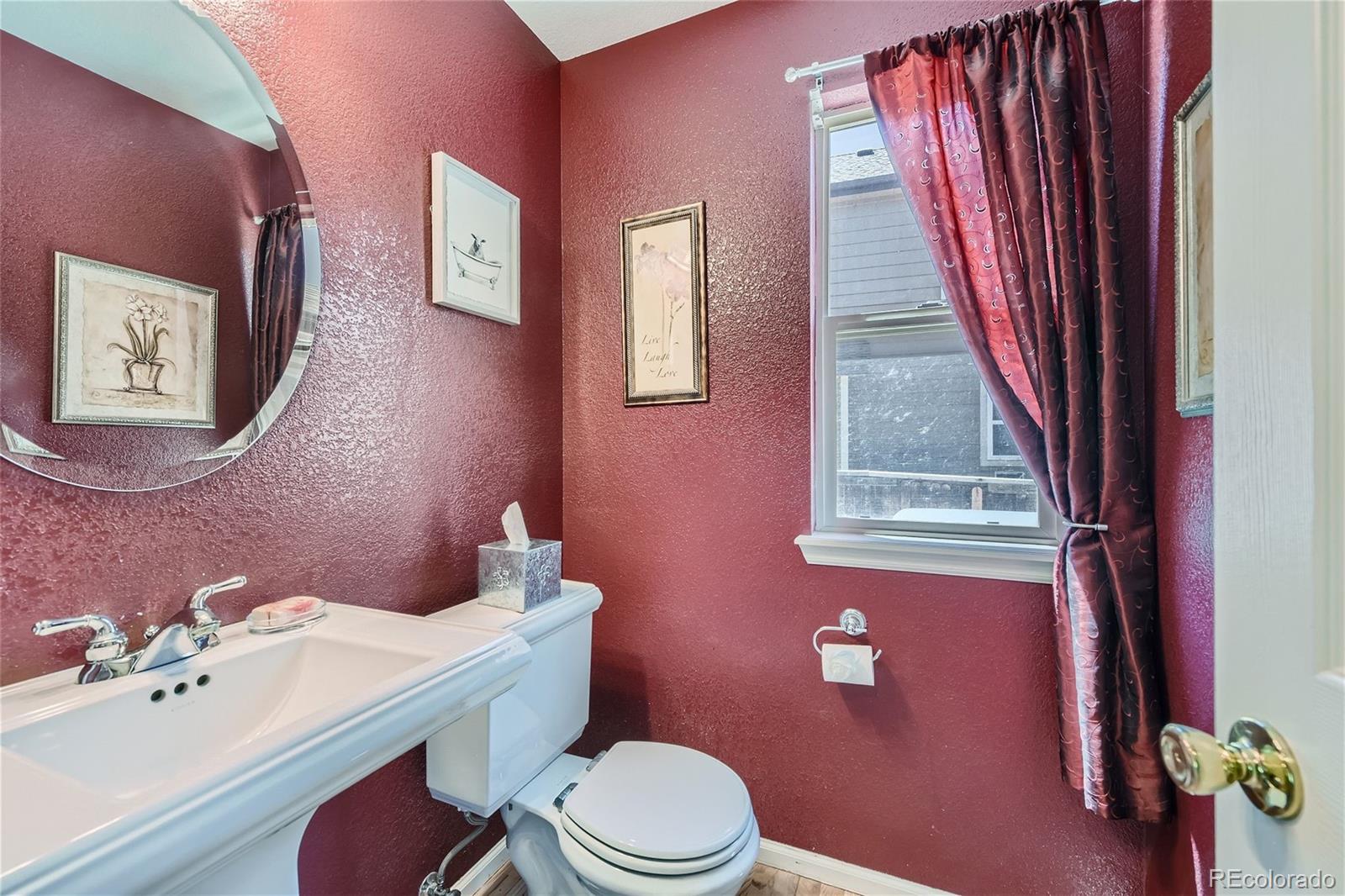 842 Sparrow Hawk Drive