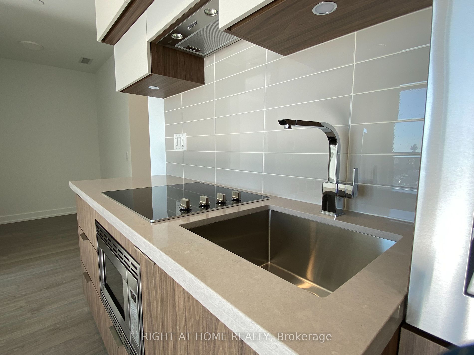 39 Roehampton Ave 1904