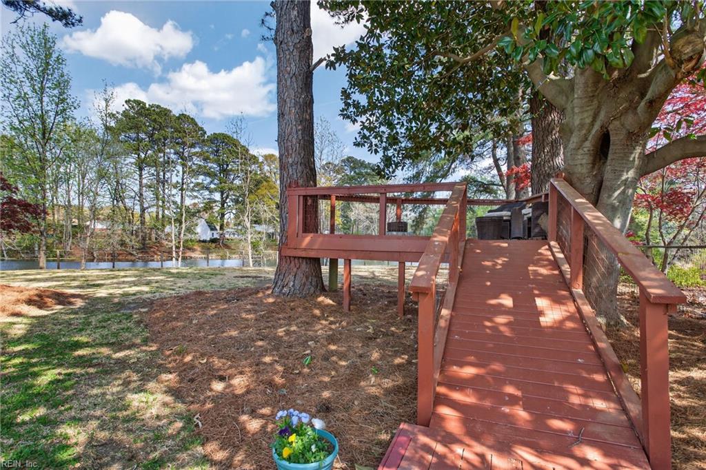 403 Holloway Drive