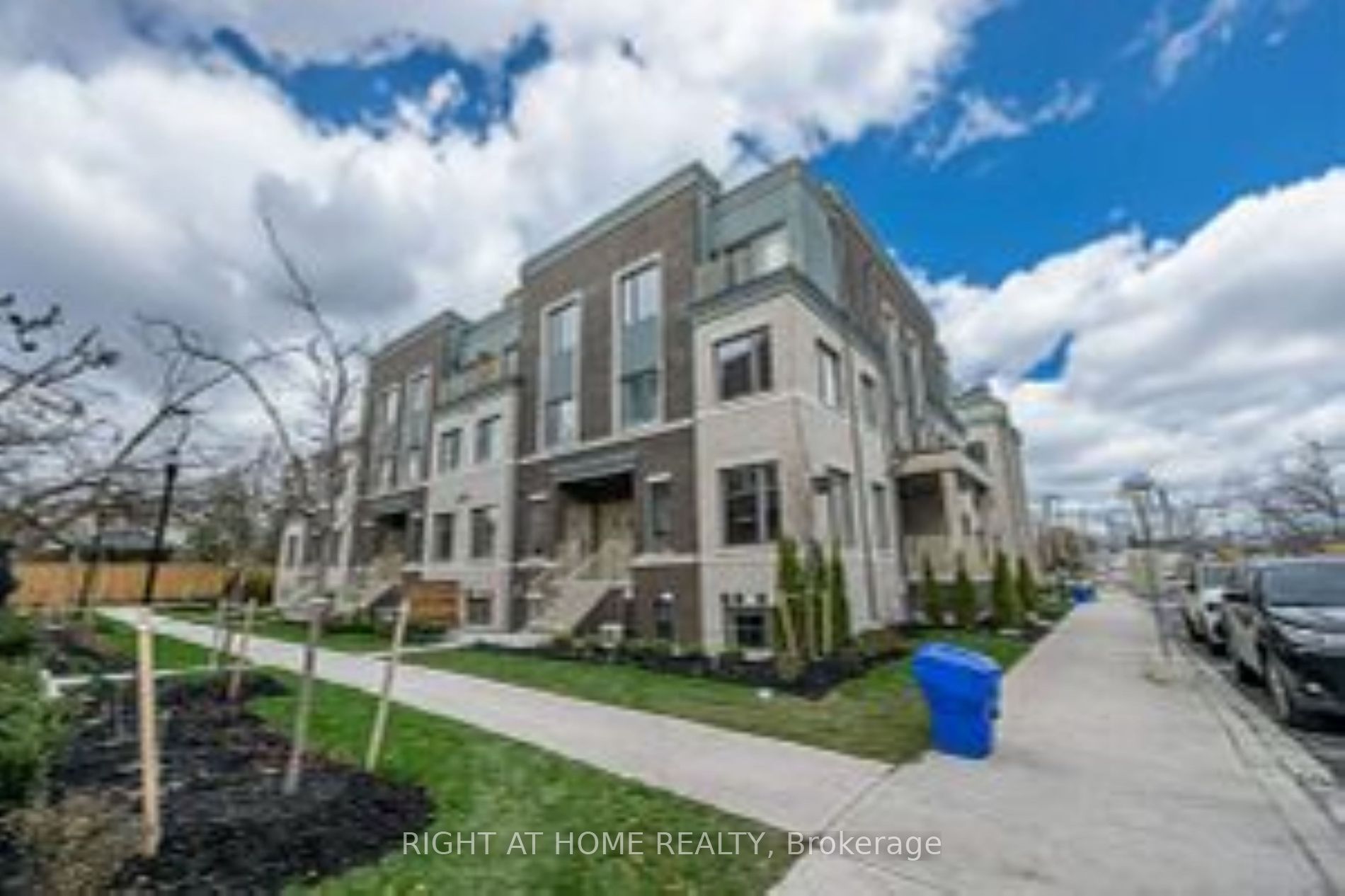 40 William Jackson Way 132