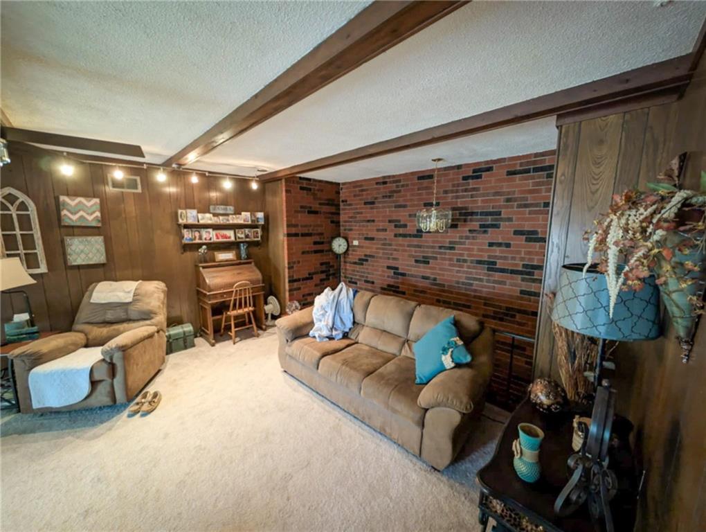 1618-1620 Wayne Drive