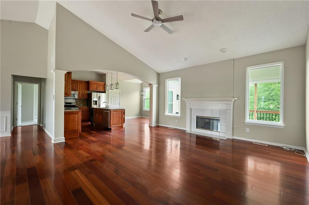 9201 N Charlotte Court