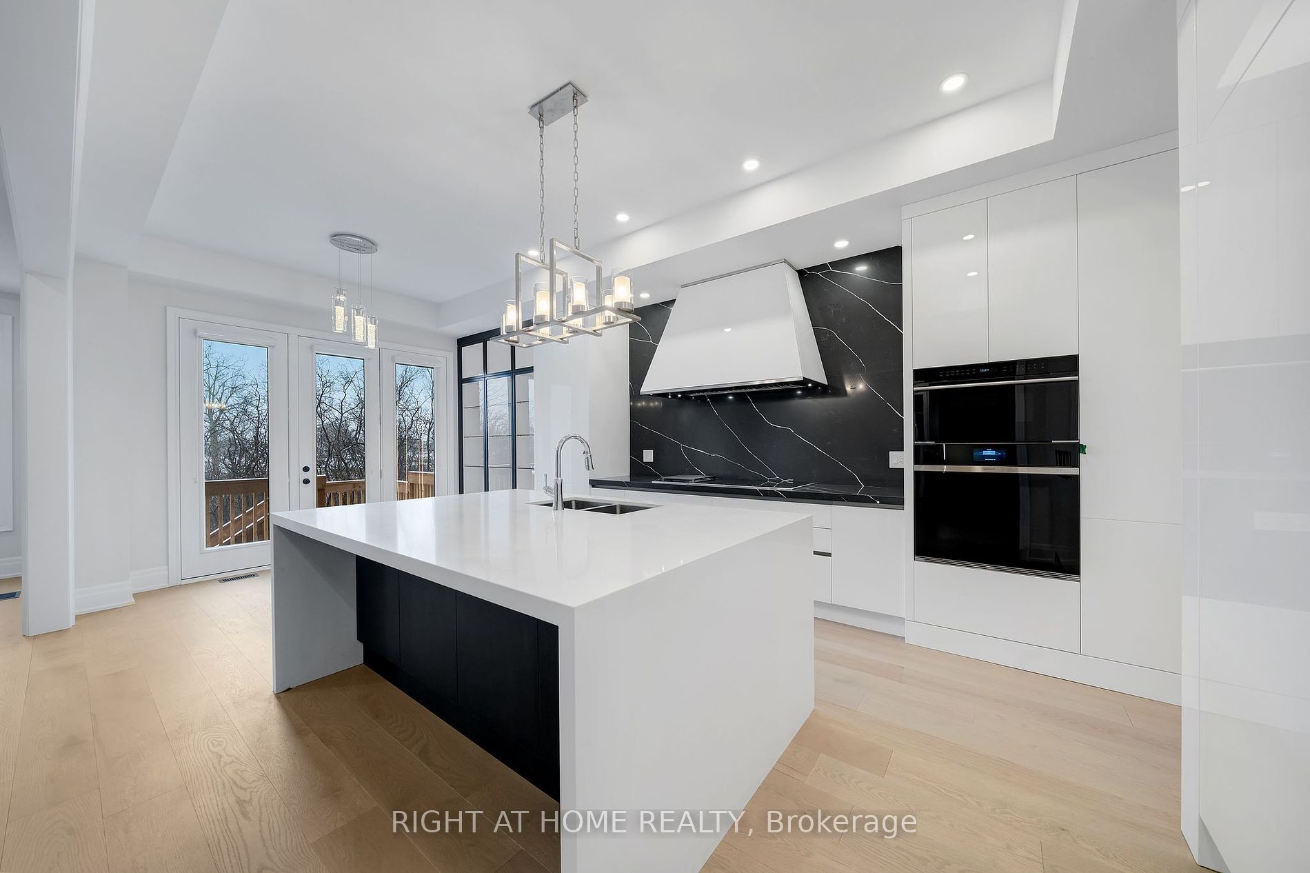 2344 Charles Cornwall Ave