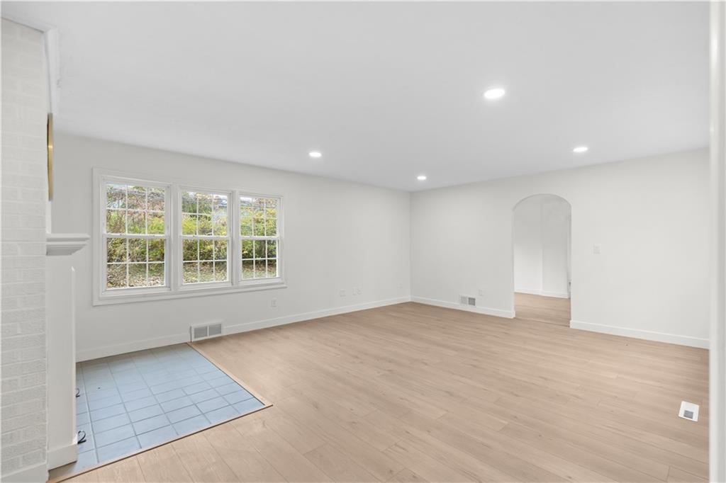 5405 N Central Street