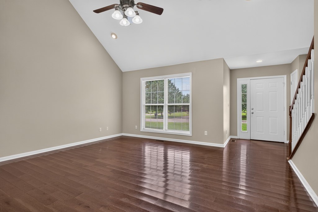 2633 Suffolk
