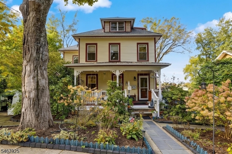 13 Samson Ave