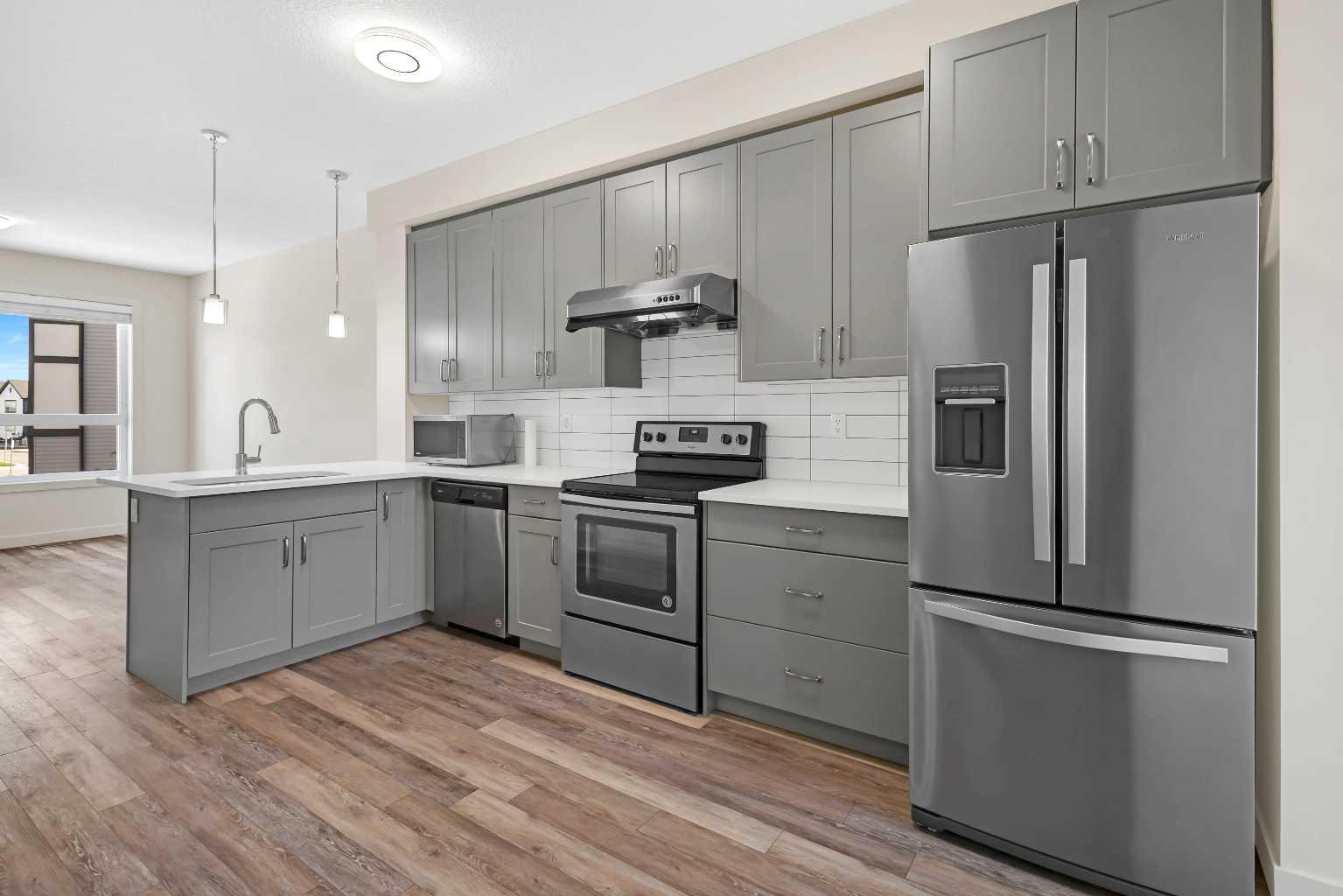 11 Evanscrest Mews NW 208