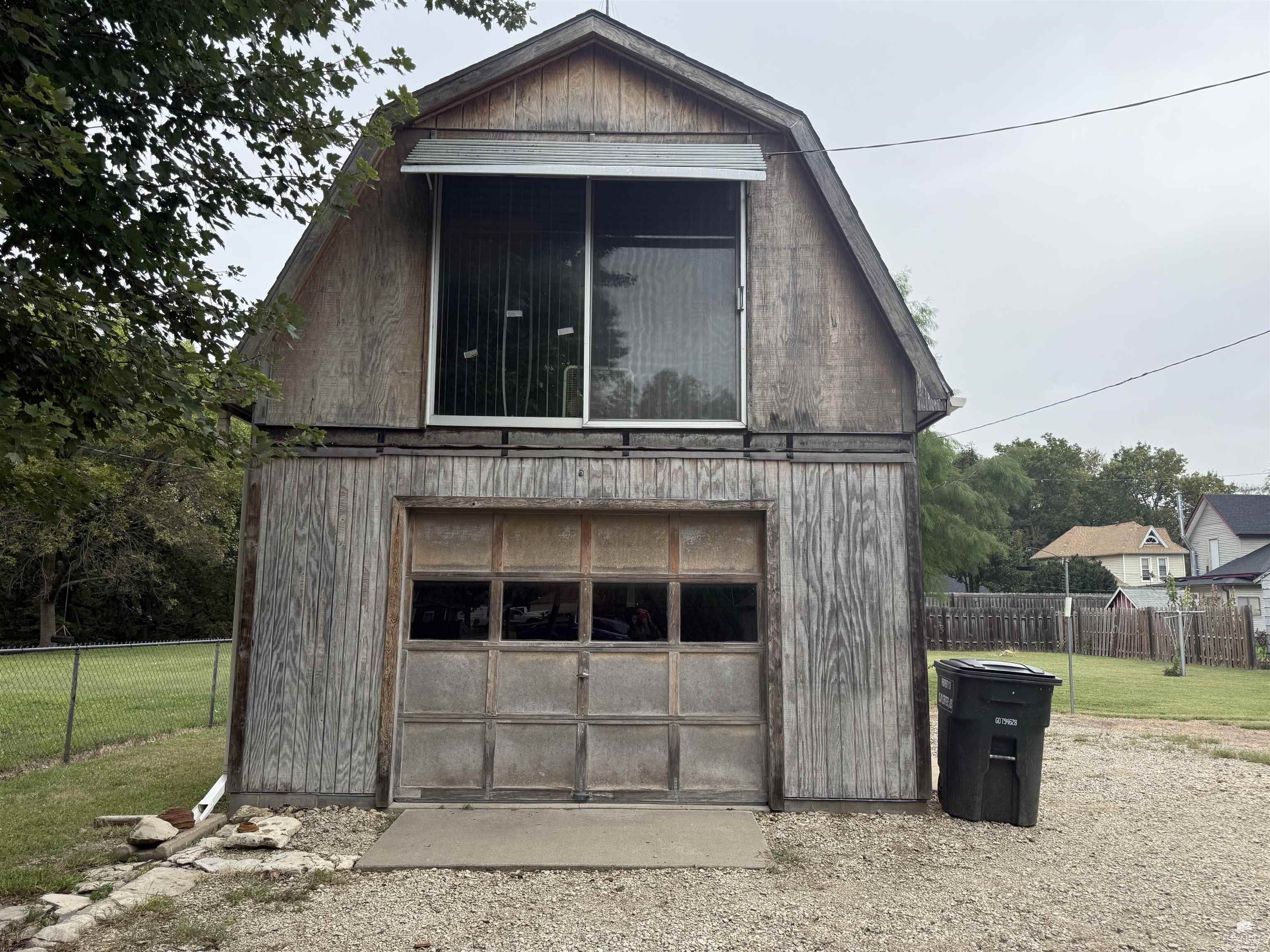227 Blunt Street