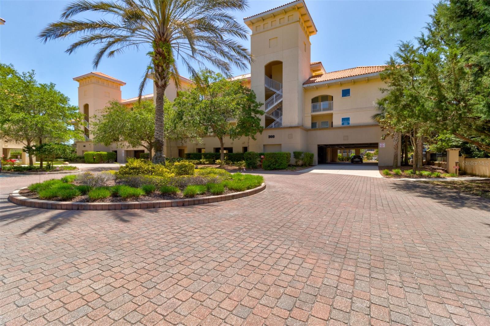 300 Bella Harbor Court 113