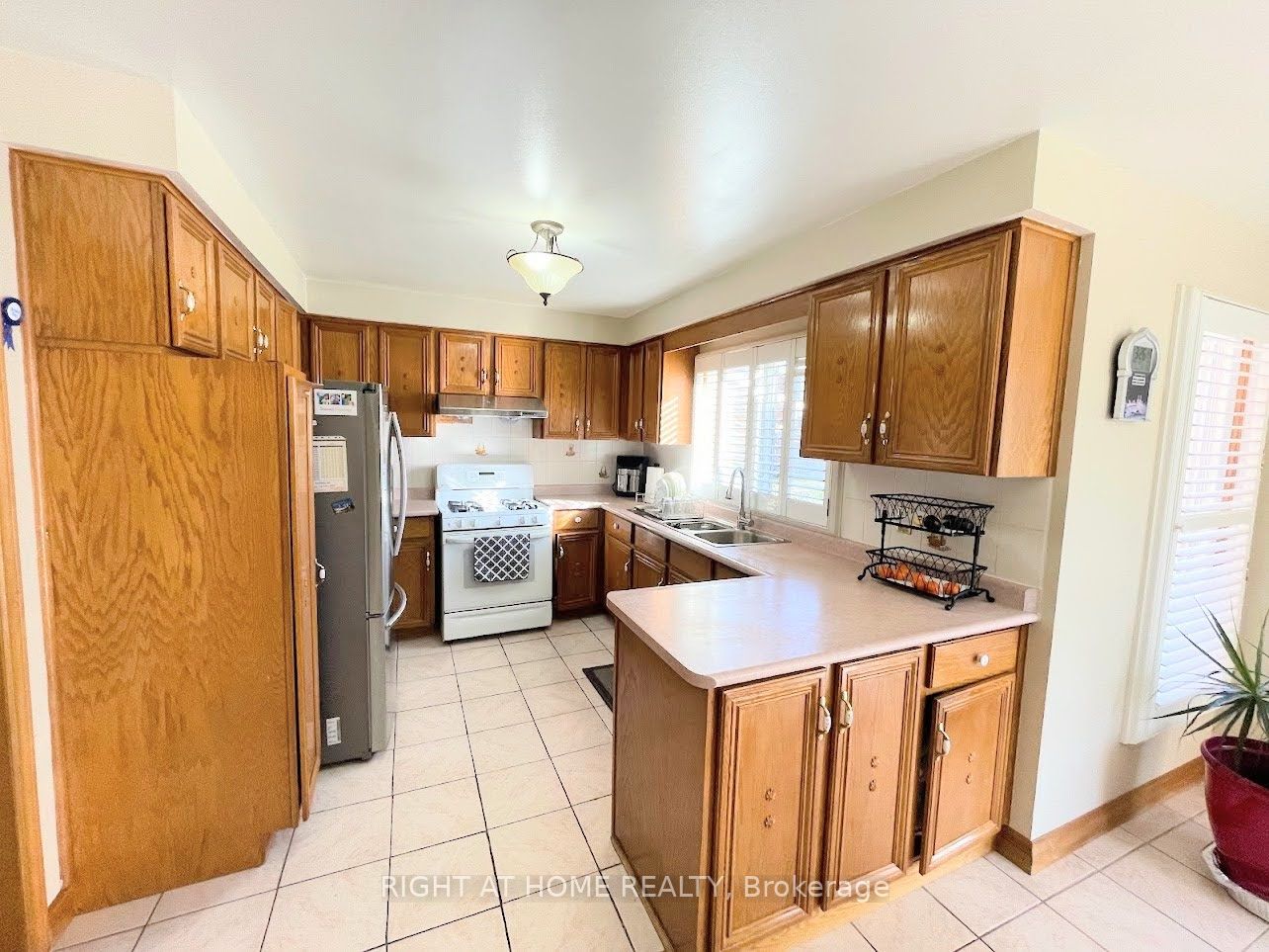 164 Saddle Tree Cres