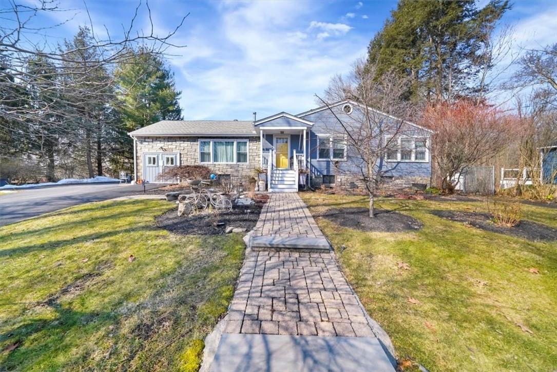 2937 Albany Post Road