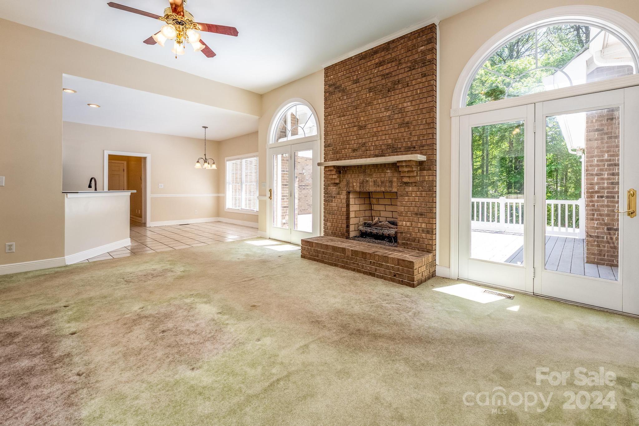 6730 Hawks Nest Lane