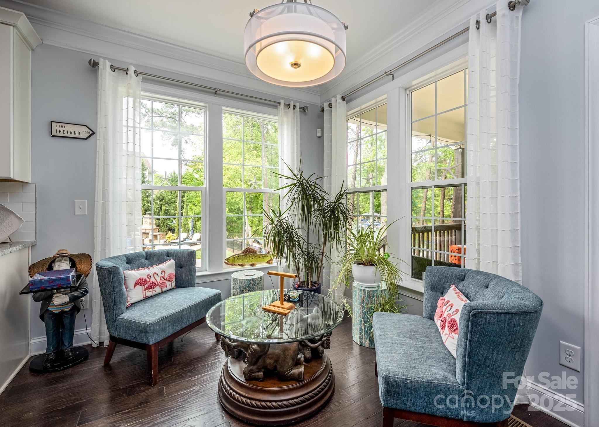 3992 Blue Dory Lane