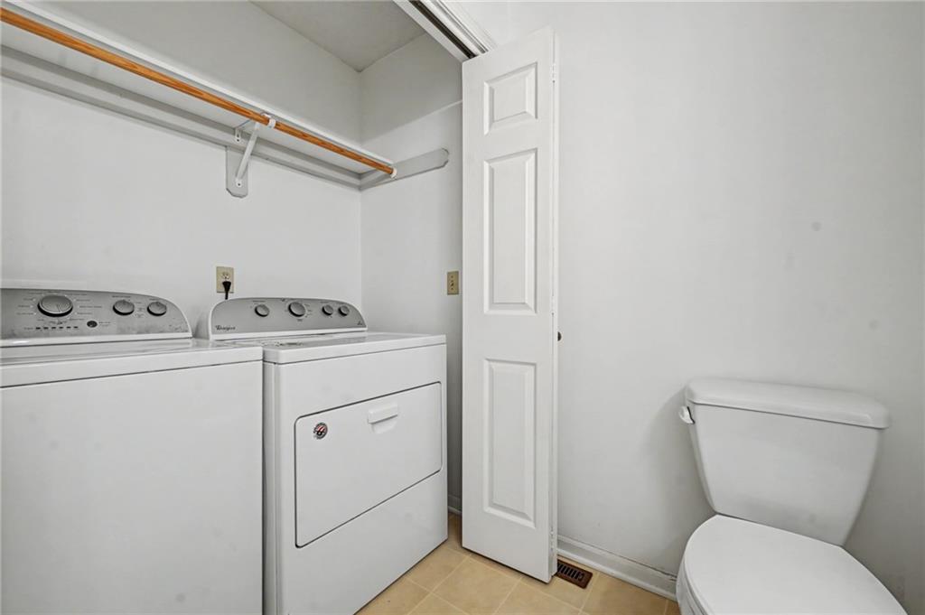 6817 W 156th Terrace