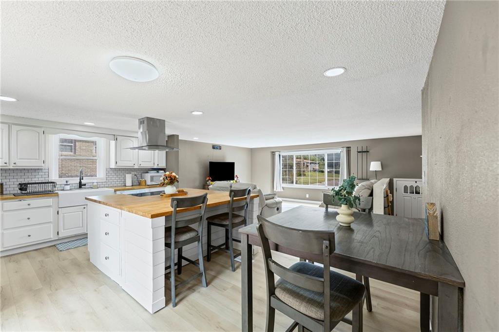 4509 NW 50th Terrace