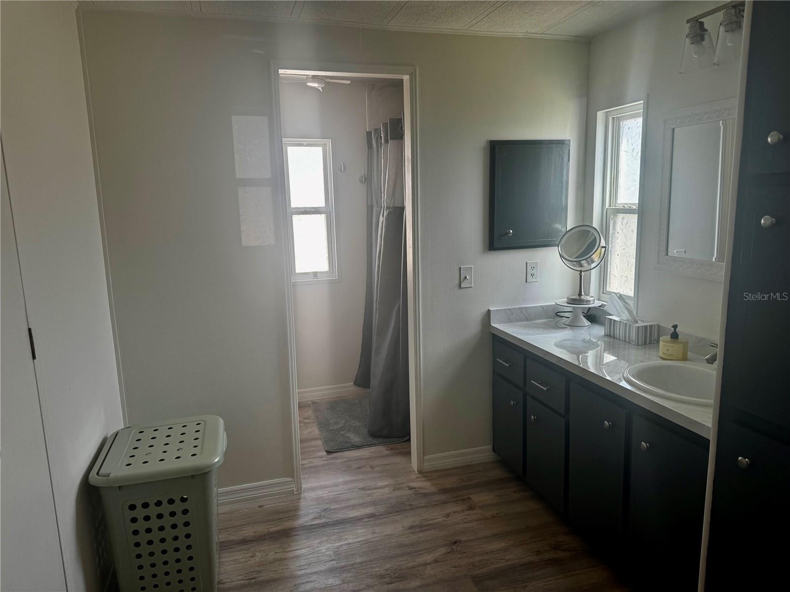 5619 Bayshore Road 240