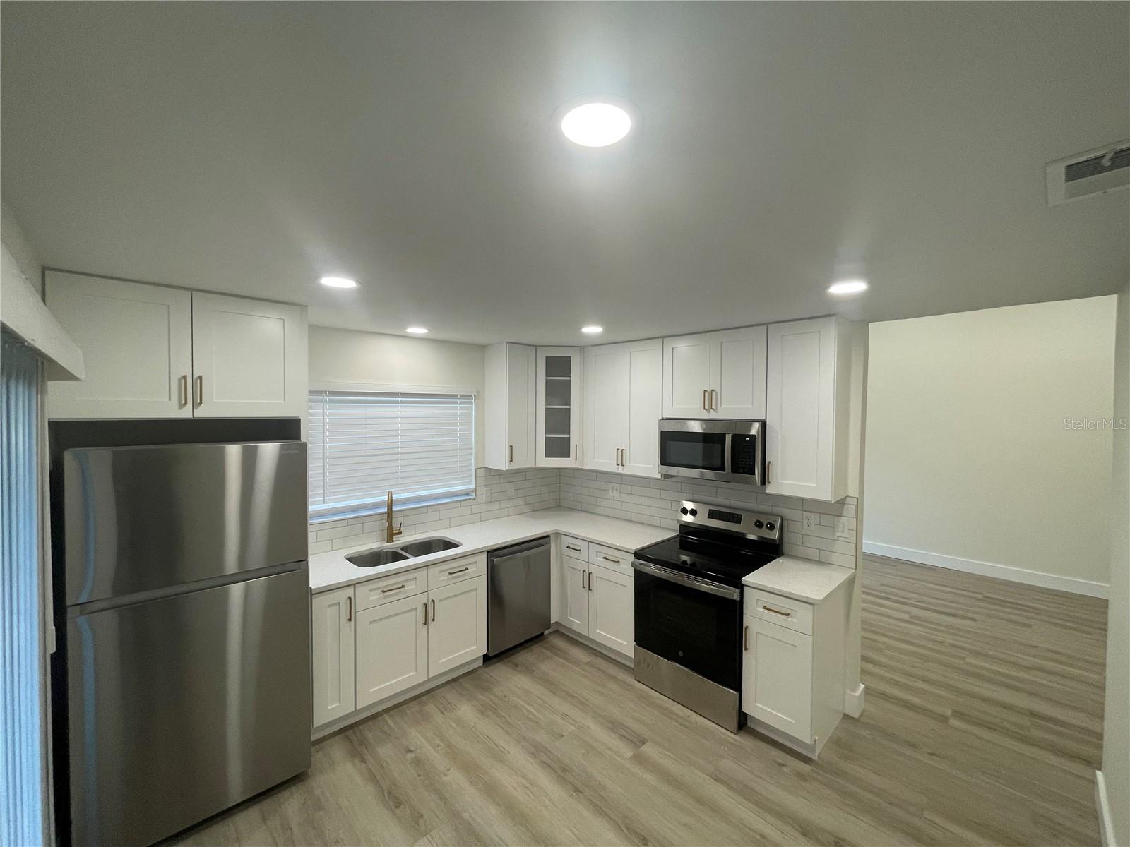 2914 Martha Lane