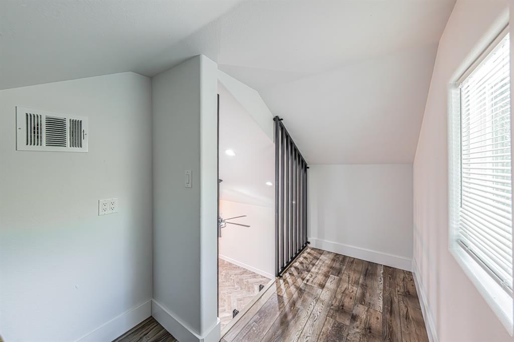 3712 Oak Meadow Street