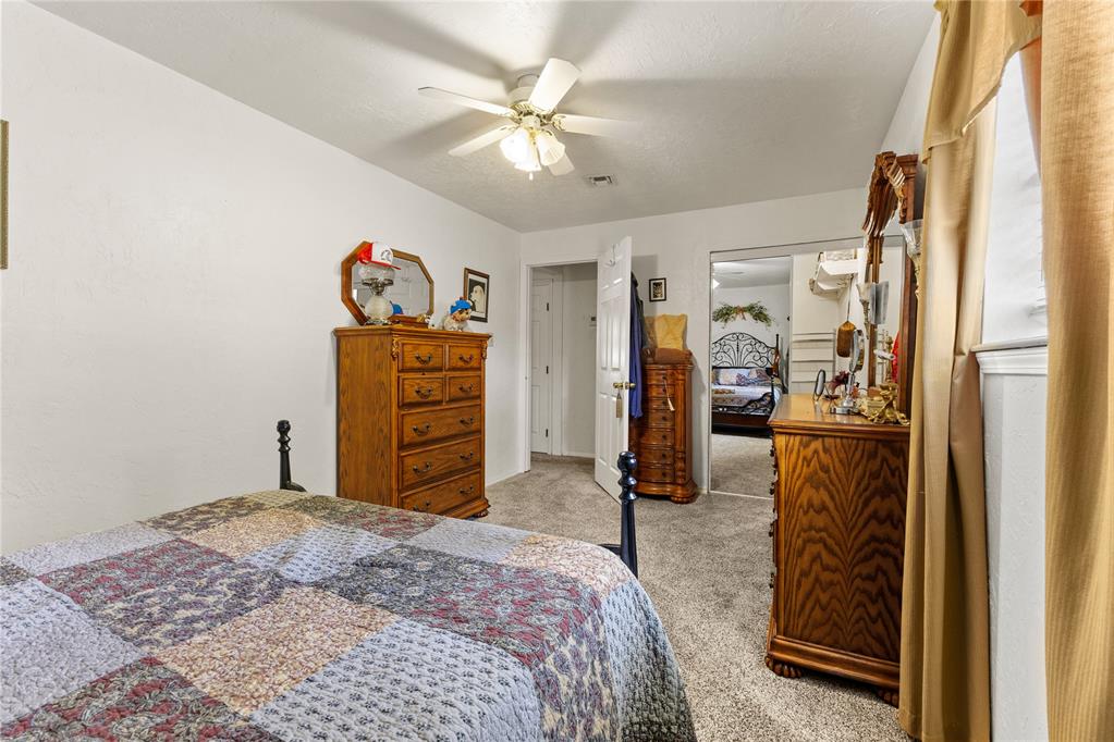24062 E 990 Road