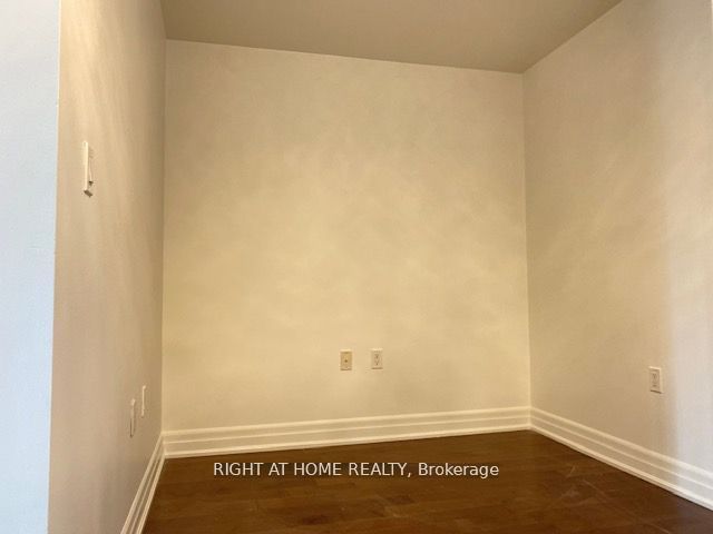 8 The Esplanade 2803