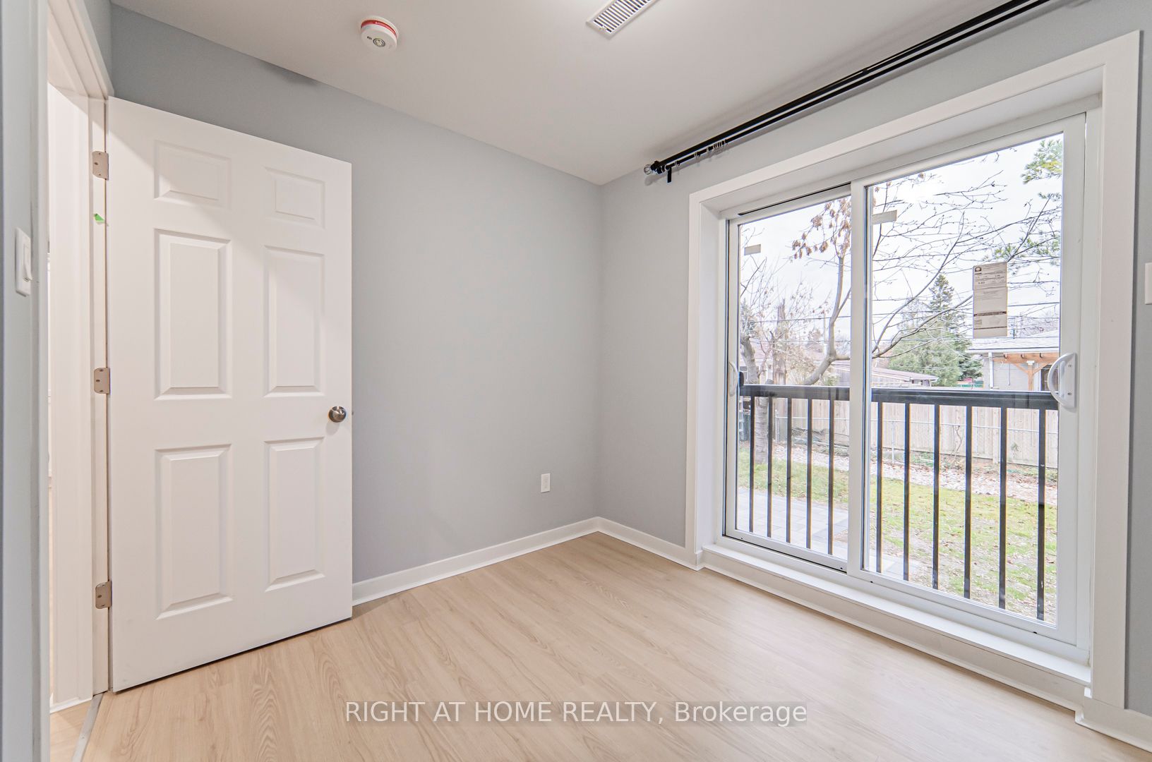 250 Beechy Dr Main Fl