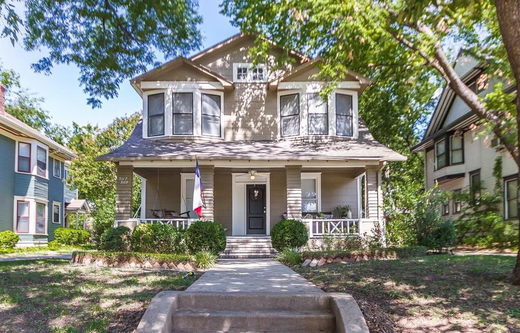 Beautifully maintained income-producing 5-unit property located in the highly desirable Munger Place Historic District. This rare opportunity offers exceptional flexibility with a spacious owner-occupant style downstairs unit while generating strong rental income from the additional units.Full of historic charm, all units feature original hardwood floors, tall ceilings, and abundant natural light. Recent improvements include refinished hardwood flooring and fresh interior paint throughout. The property has a strong occupancy history and consistently performs well as an income-producing asset.Most units offer central HVAC, and all tenants enjoy private rear parking secured behind an electronic gated entrance. A unique opportunity for investors or owner-occupants seeking character, cash flow, and long-term upside in one of Dallas’ most sought-after historic neighborhoods.