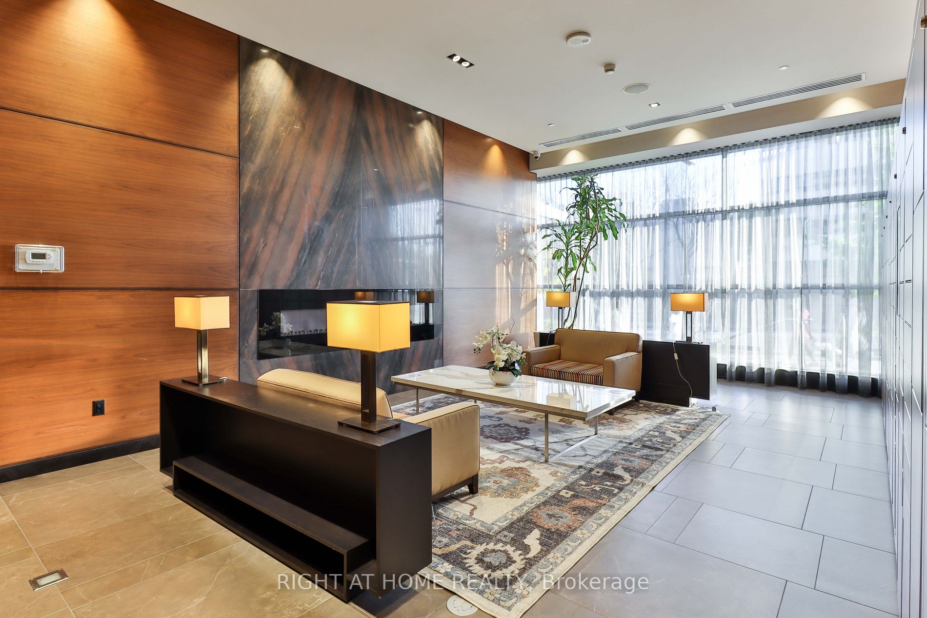 2 Anndale Dr 3103