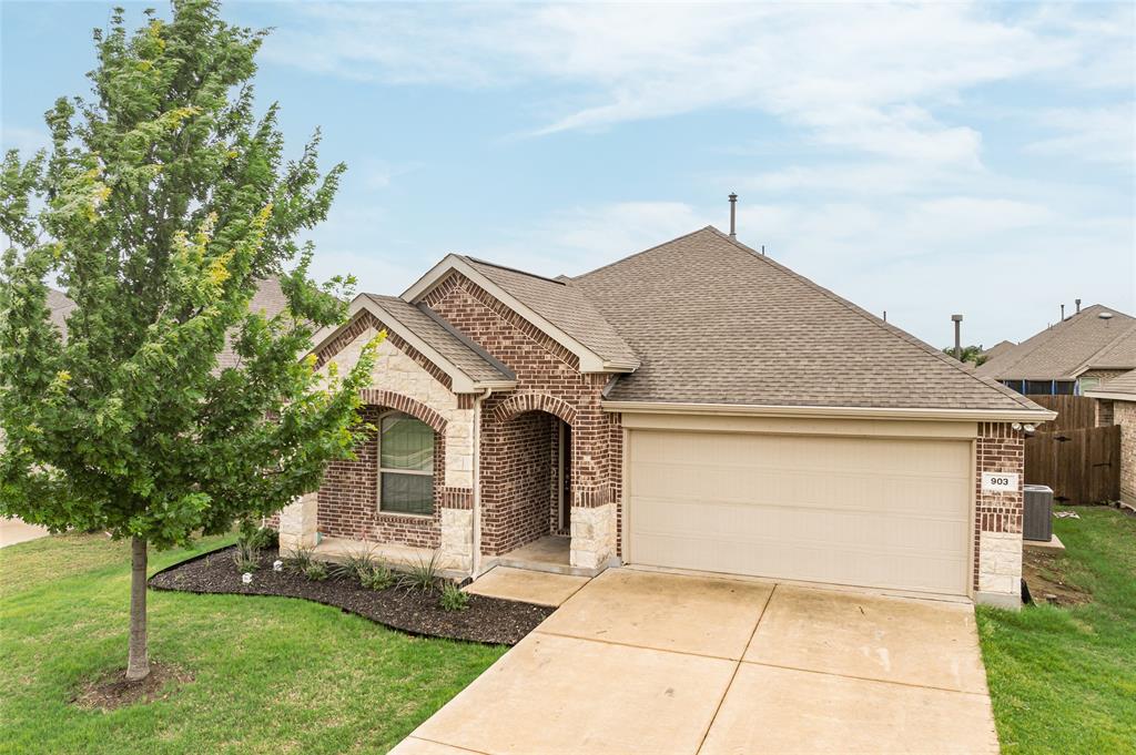 903 Spruce Lane