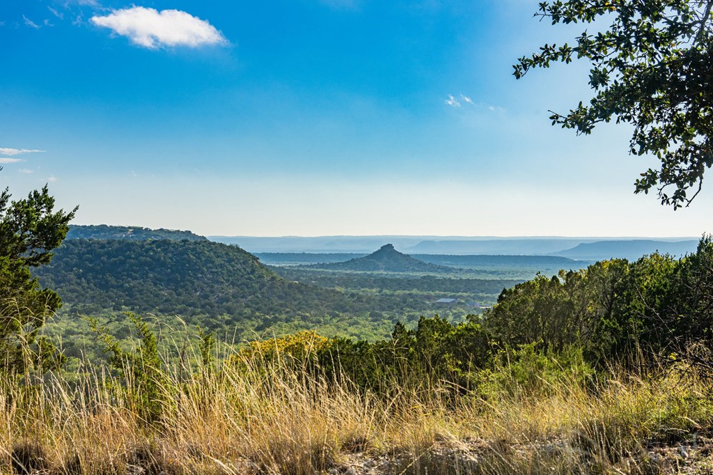 29 NE Big Draw Drive