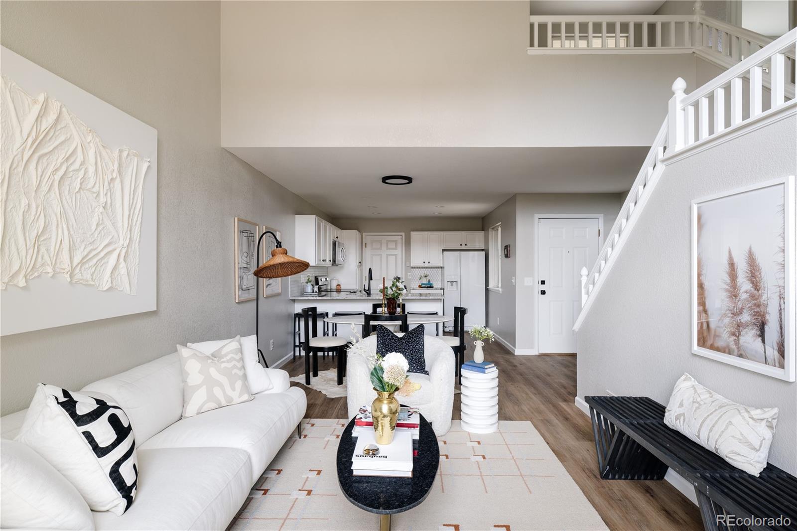 323 W 114th Way