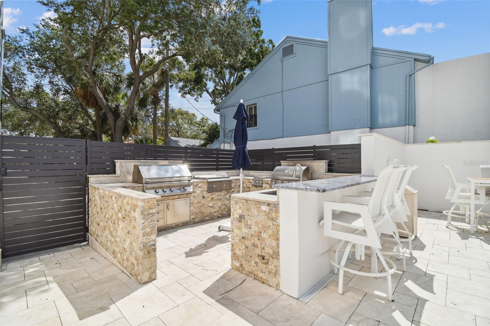 2 Adalia Avenue 602