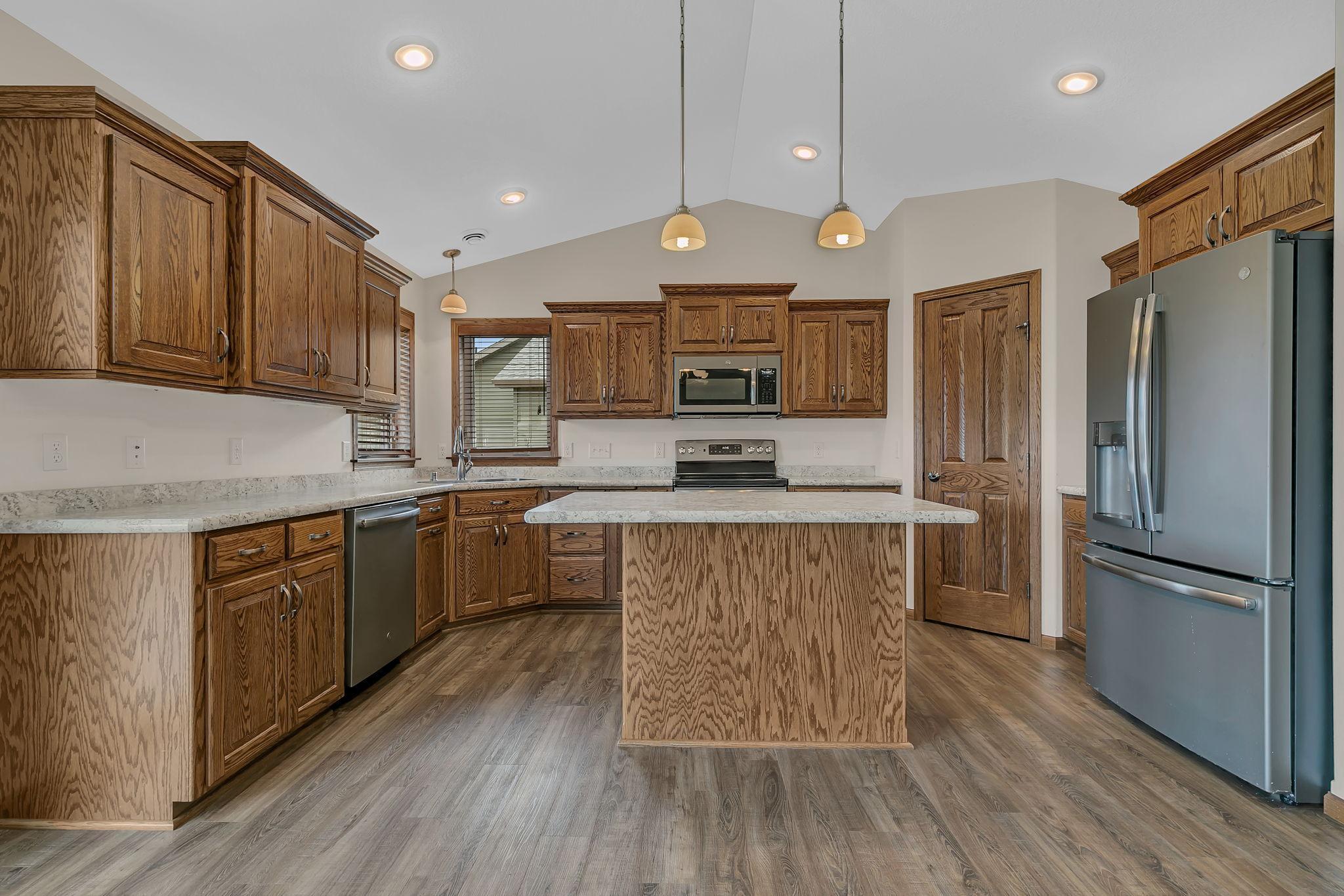 113 Glenview Loop