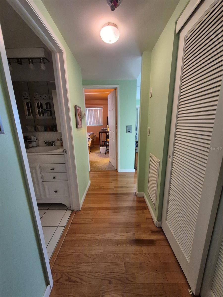 6000 20th Street N 116