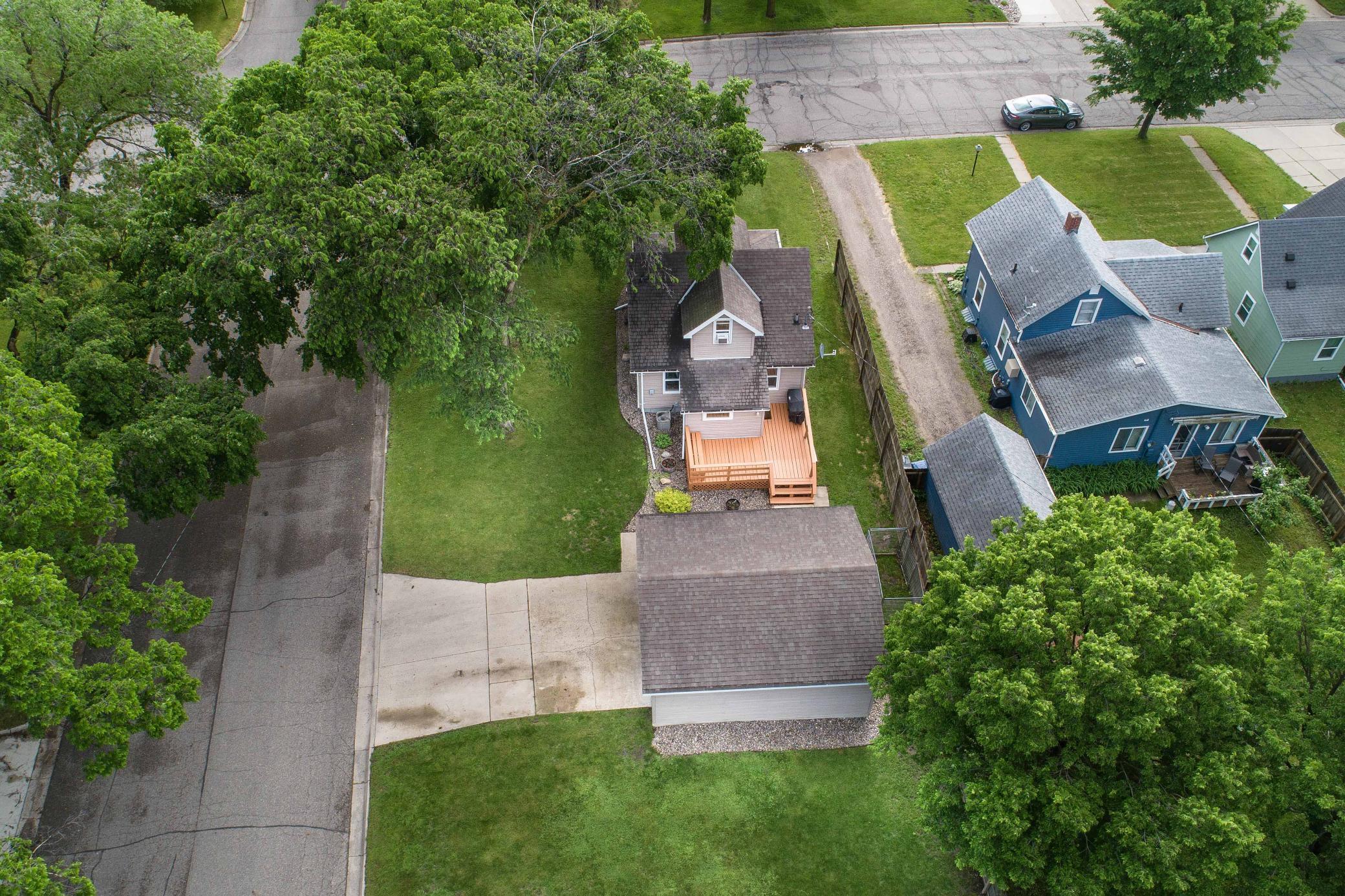 1121 N Cleveland Avenue