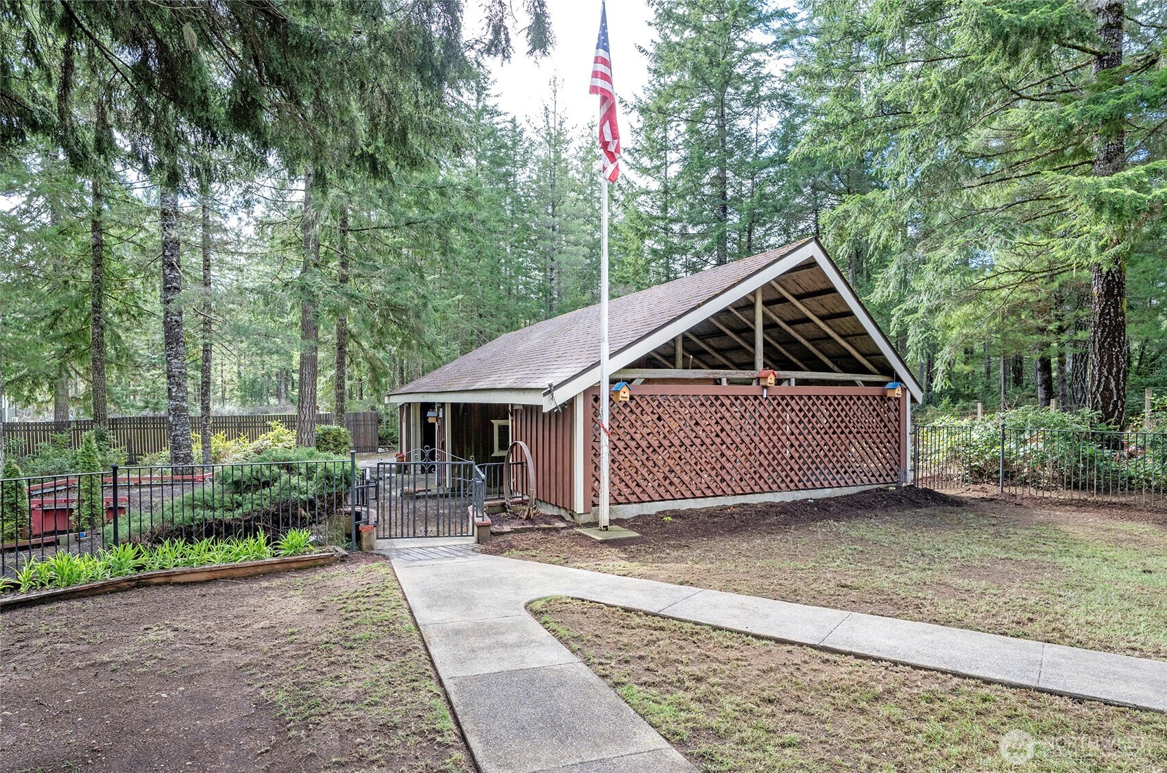 17843 NW Seabeck Holly Road