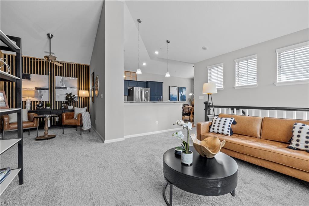 1712 Kathy Ann Way E