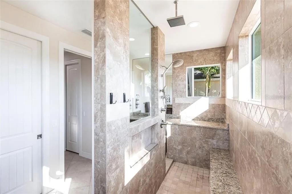 9332 Miami Circle