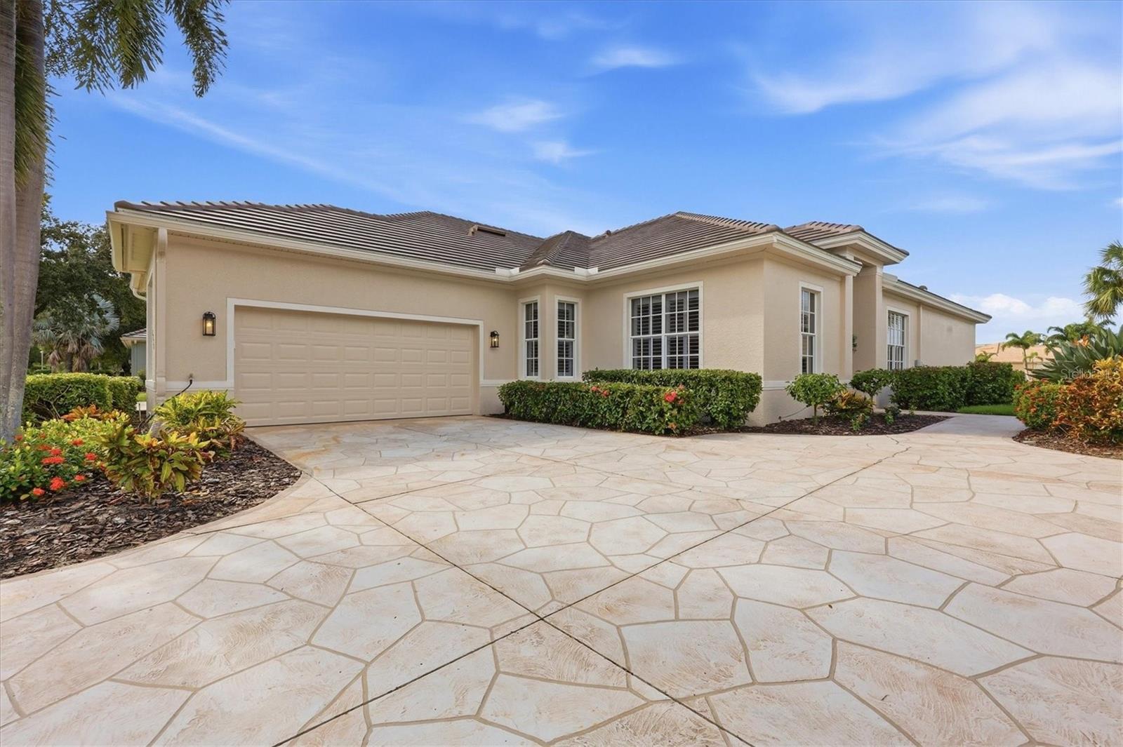2755 Myakka Creek Court