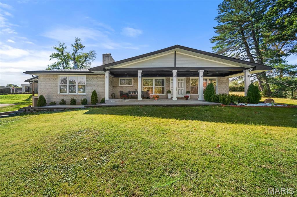 9443 Oakwood Manor Lane