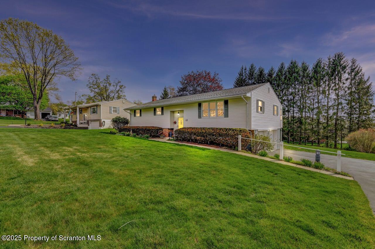 103 Carriage Lane L79