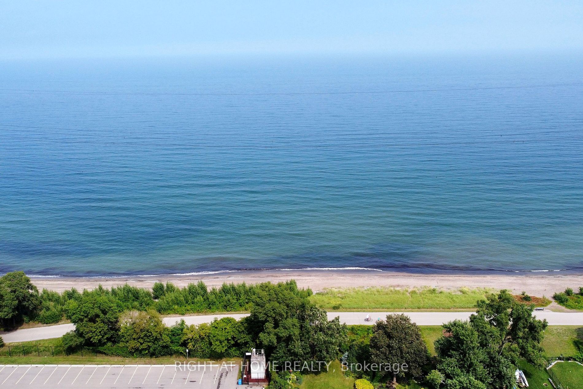 426 S Beach Blvd 32