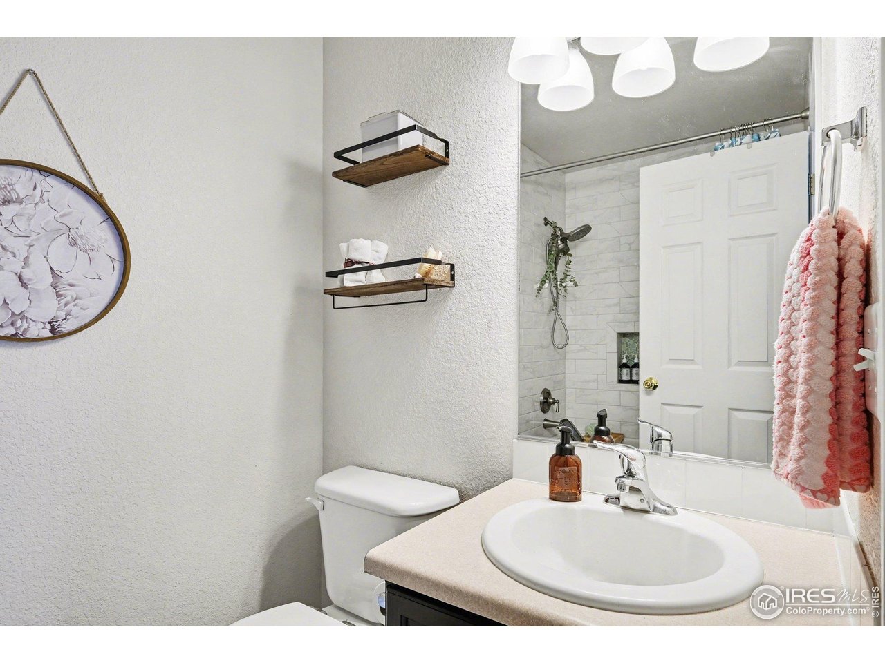 802 Waterglen Dr O64