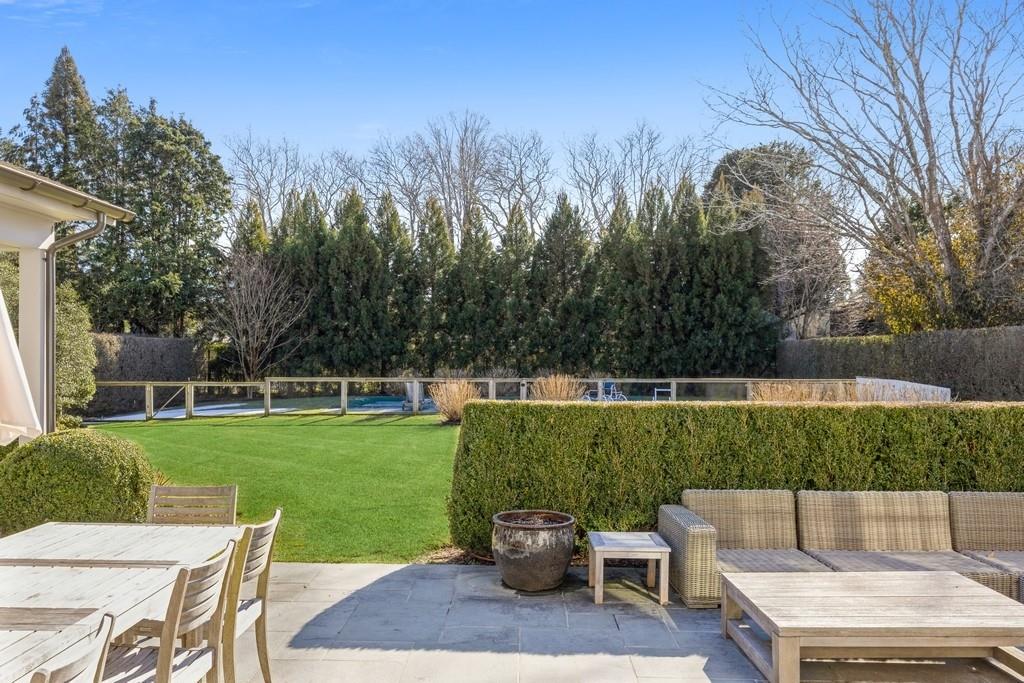 87 Meadow Way