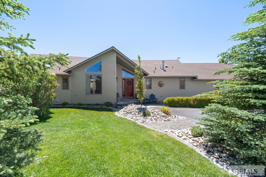 7160 E Rimrock Drive
