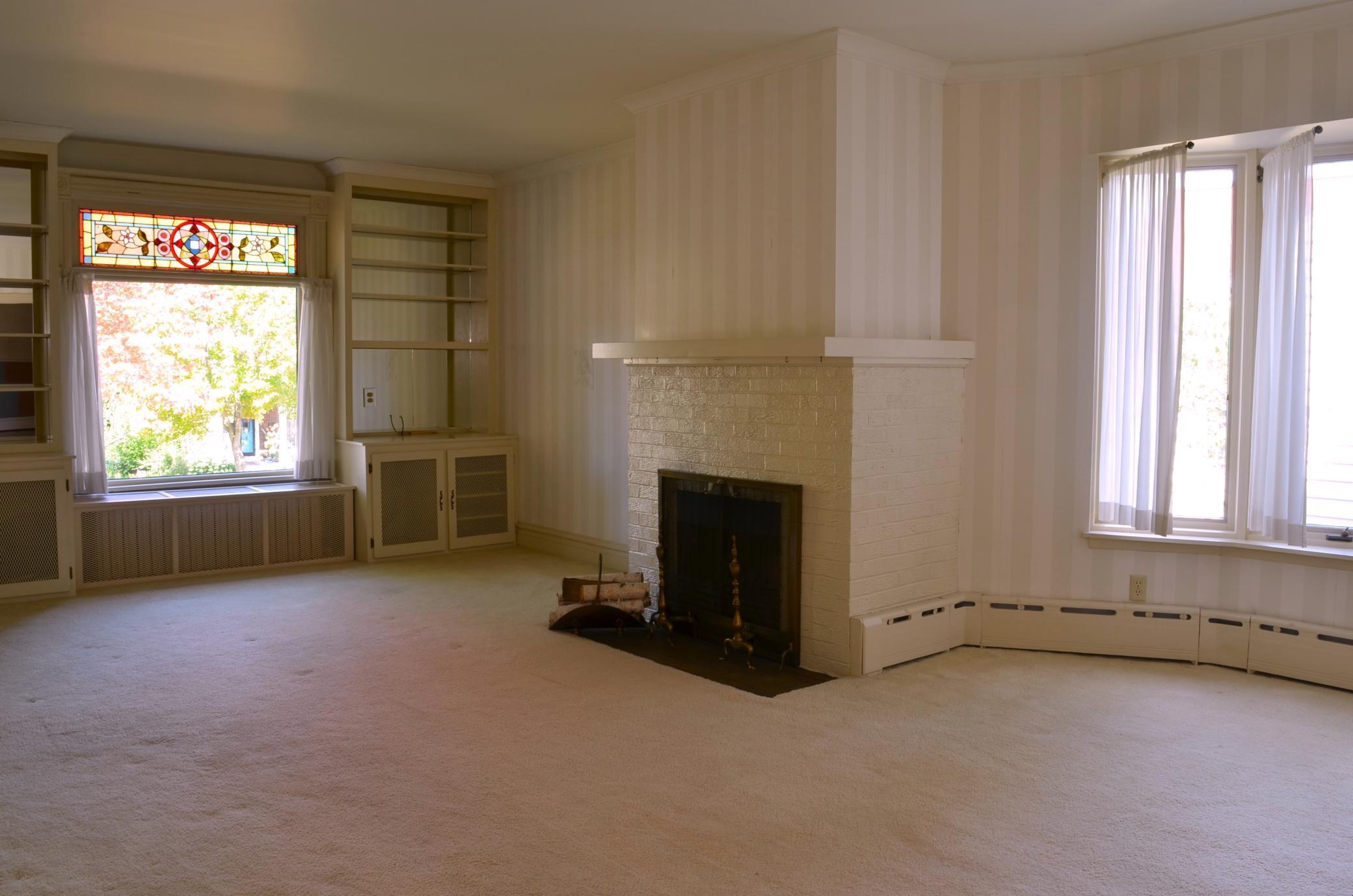 709 W 4th Street