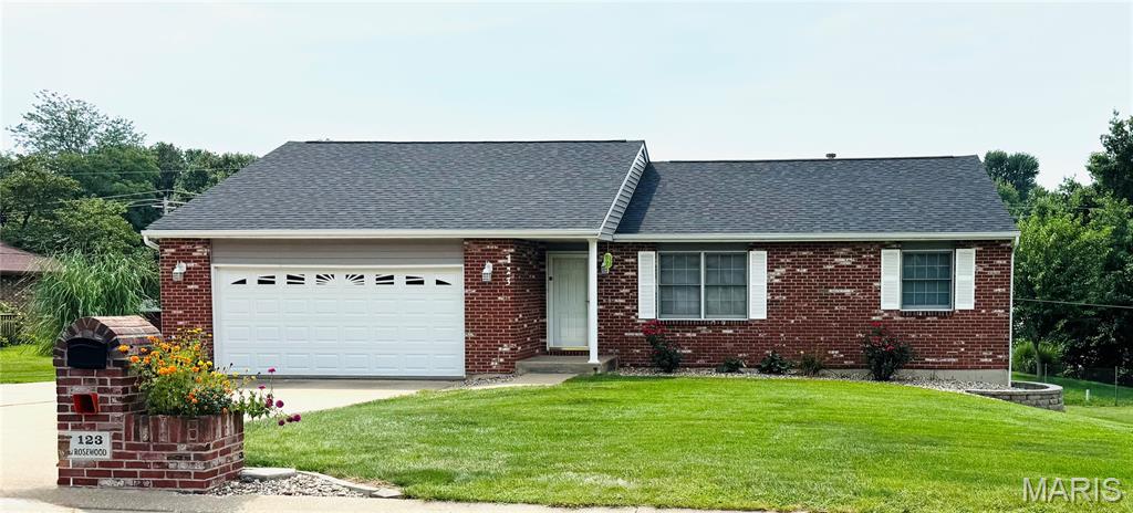 123 Rosewood Drive