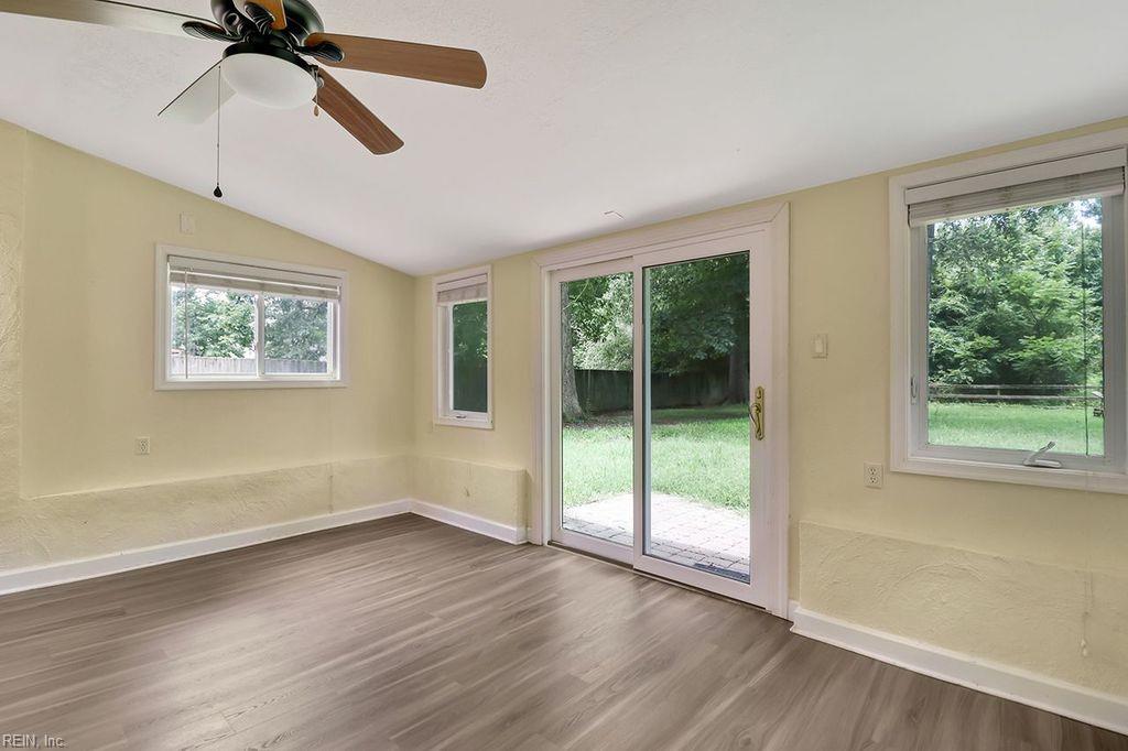 212 Pinewood Drive